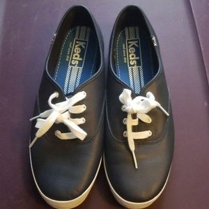 Keds womens navy leather sneakers